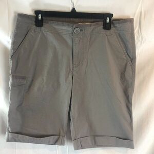 DKNY Jeans Shorts Cargos Womens Size 12 Grey.      WS